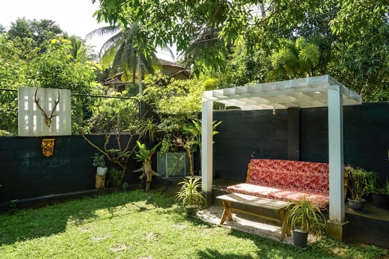 Hotel Cozy House Udawalawe Exterior foto